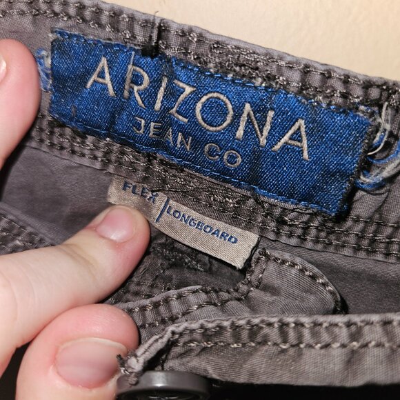 Arizona Jean Co Flex Longboard Brown Cargo Shorts 33" Waist - Picture 3 of 7